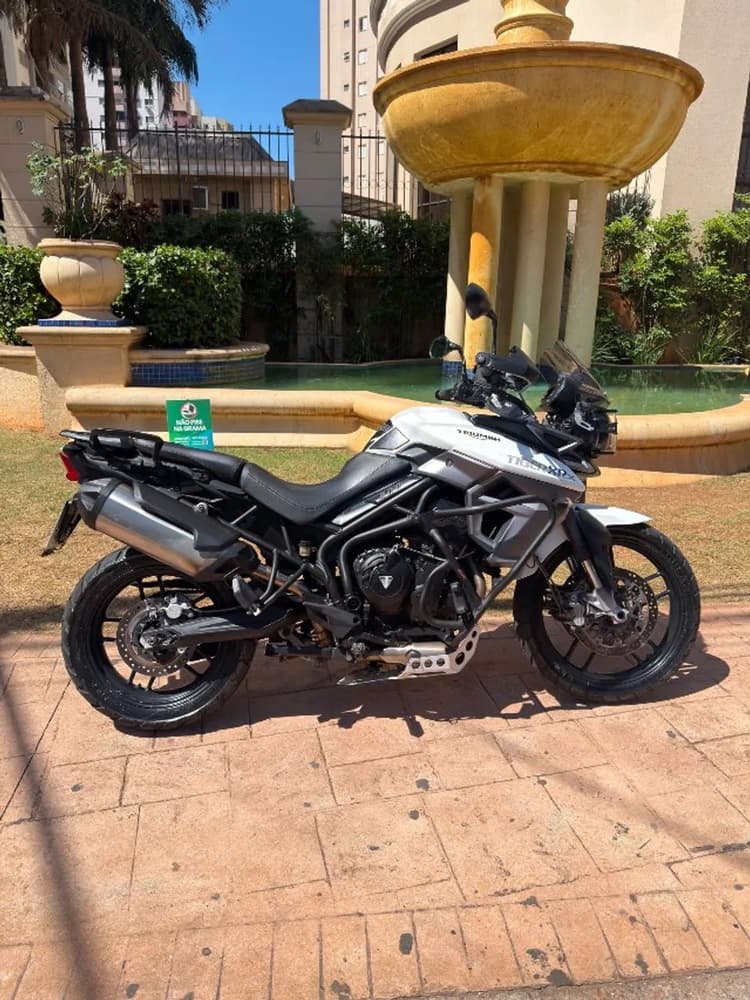 TIGER 800 TRIUMPH 2016