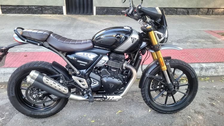 MOTO SCRAMBLER 400x 