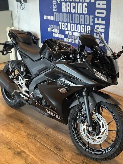 YZF R15 Pronta entrega / LEANDRO