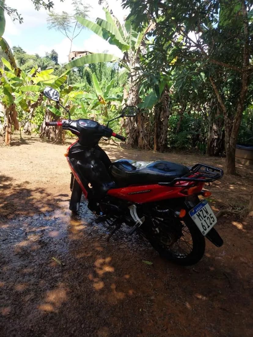 Vende-se moto