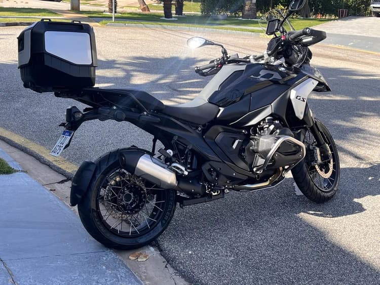 Moto excelente 