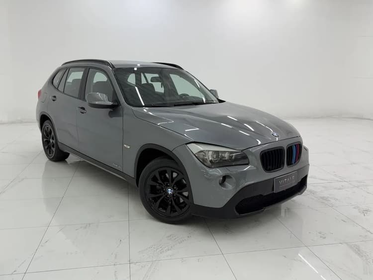 BMW X1 2012