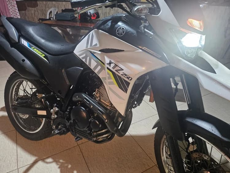 Moto a venda 