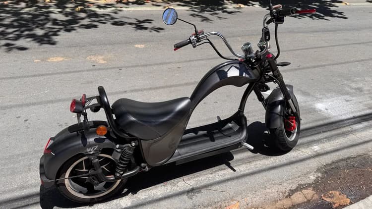 Scooter elétrica W7