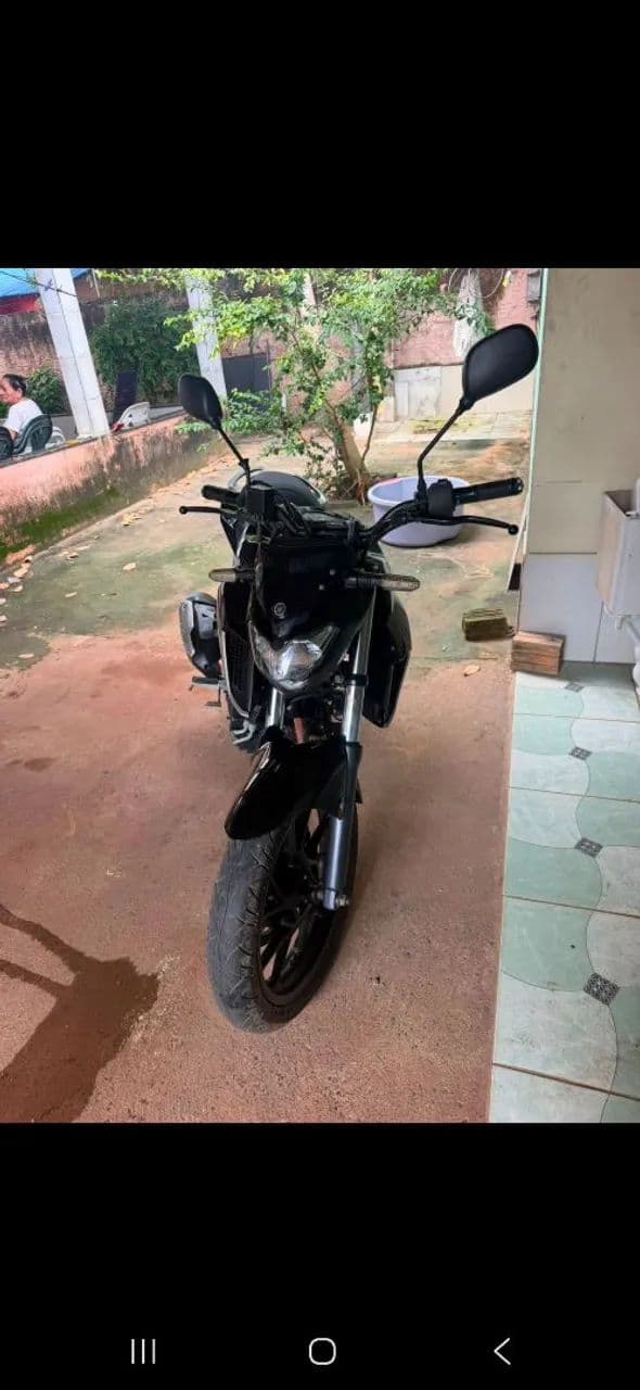 Vende-se um moto fazer 250 flex 