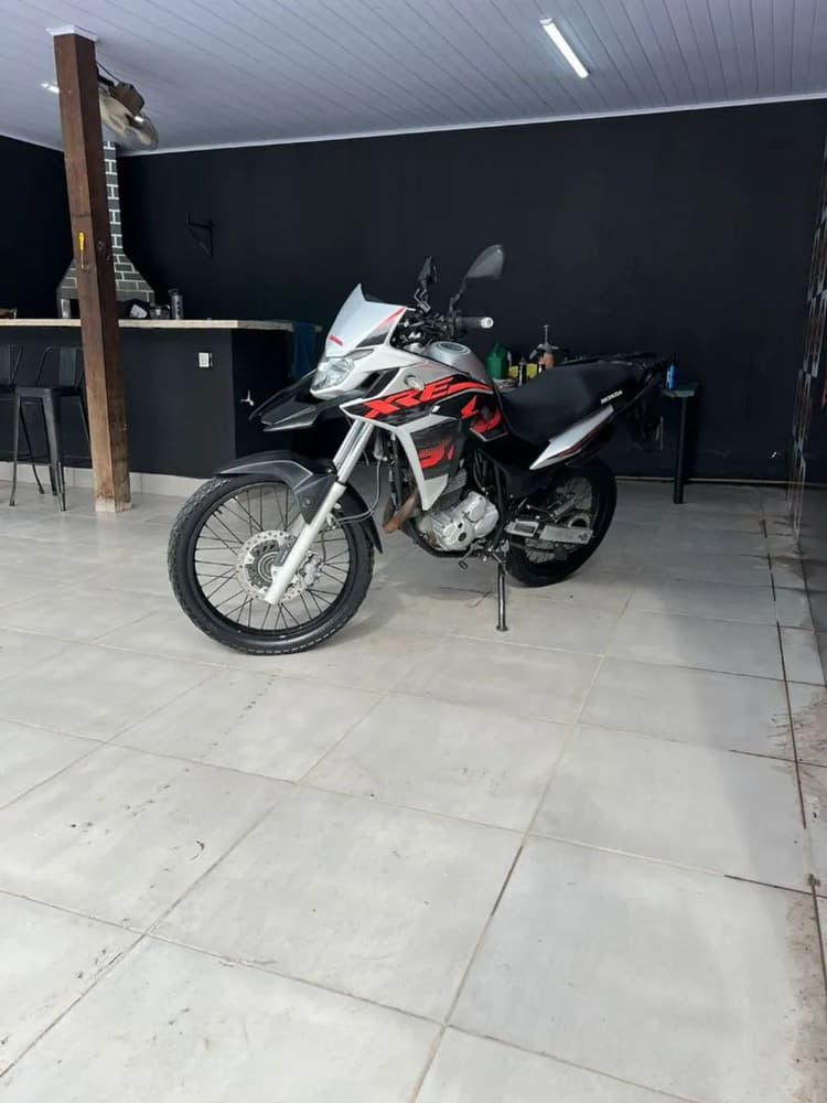 XRE 300