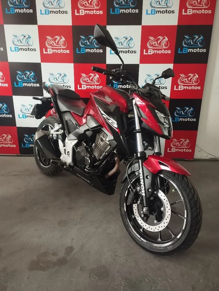 CB 300F ABS
