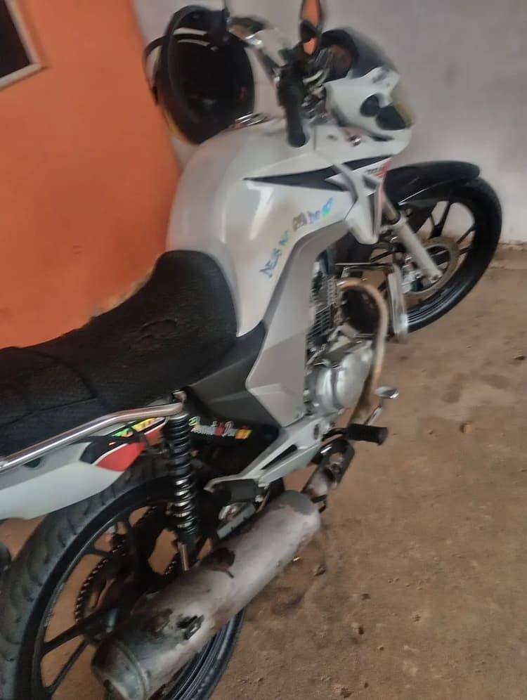 Titan 150 2014 montadinha