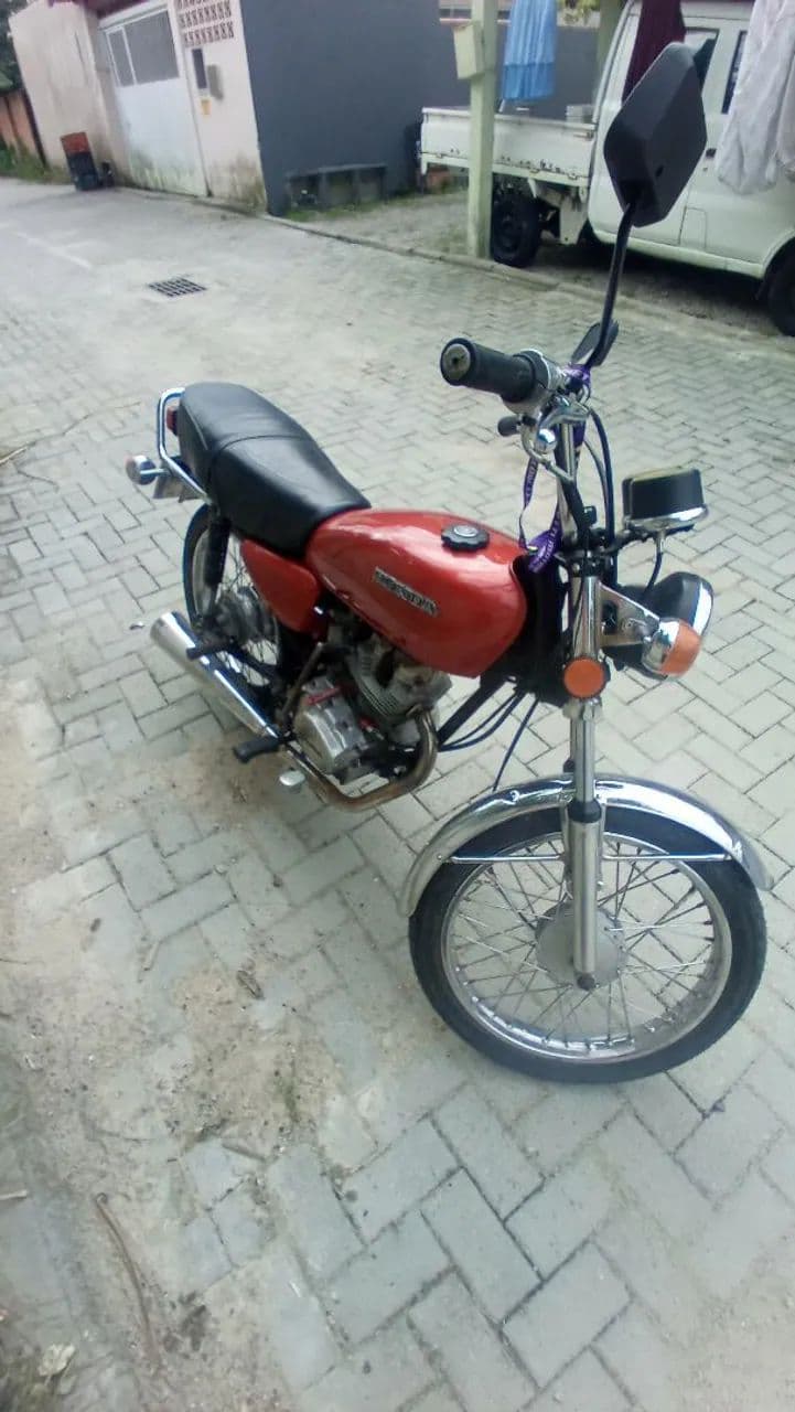 CG 125 bolinha 