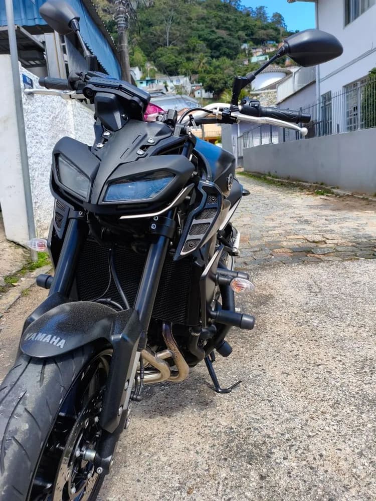 MT 09 