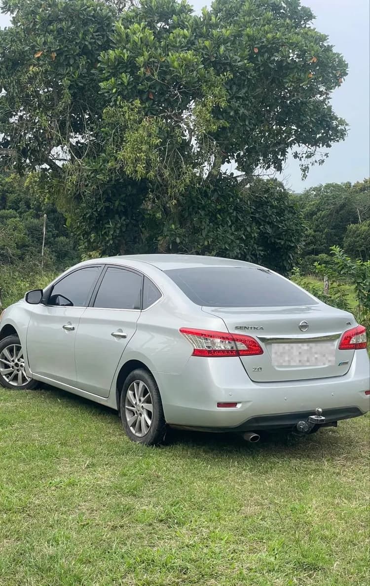 Nissan Sentra SV 2.0 Flexstart 16V Aut. 2014