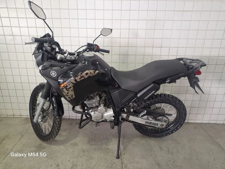 TENERE 250 2015