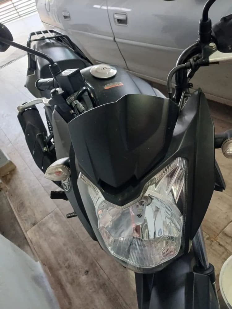 Vendo e aceito troca por carro de valor maior