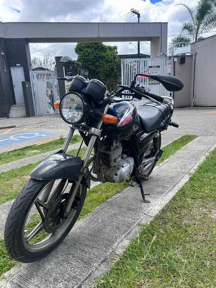 Suzuki yes 2008