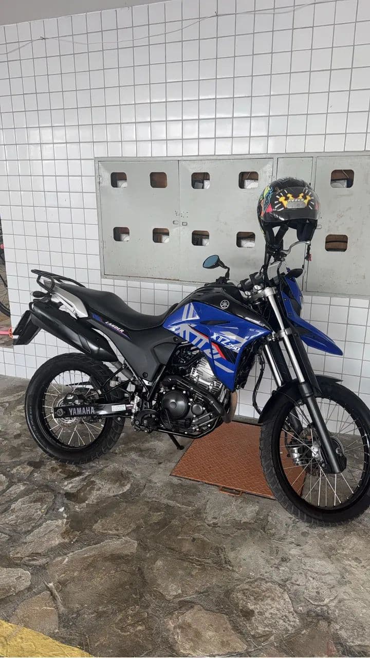 XTZ Lander 250 