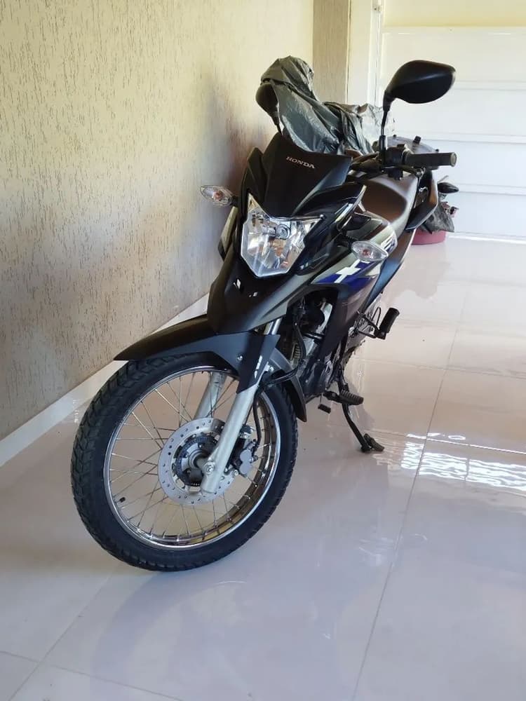 XRE TOP