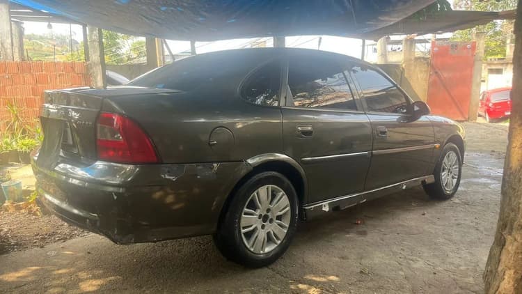 Vendo Vectra 2001