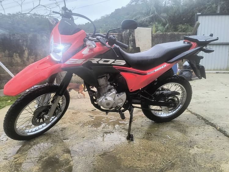 Bros 160