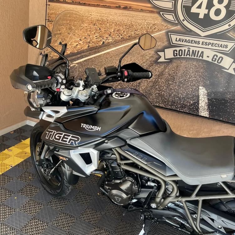 Tiger 800 XRX