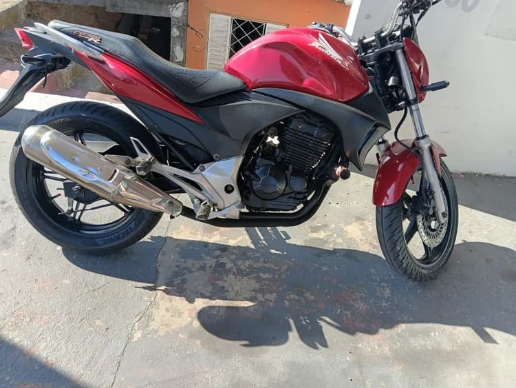Cb 300 2011