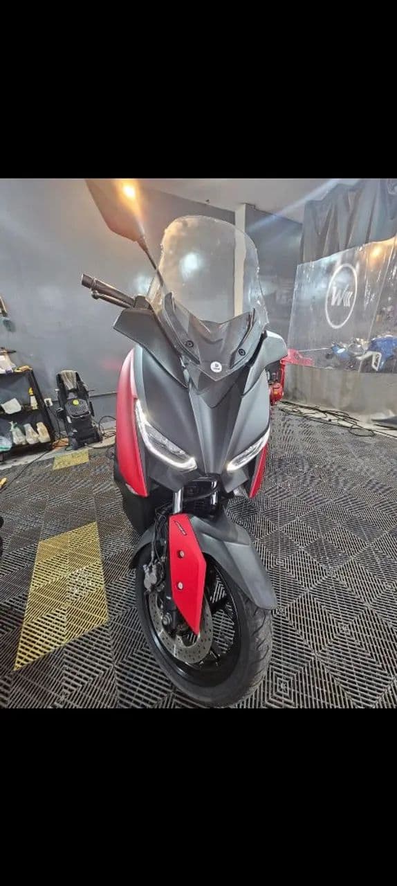 XMAX 250 ABS 24,900