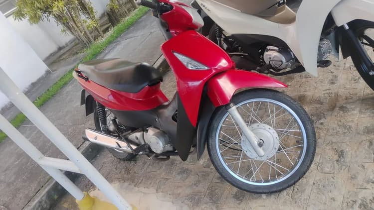 BIZ 125 ES 