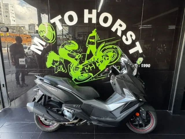 Dafra Cruisym 300 2024