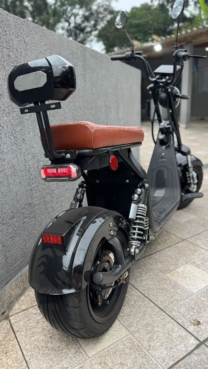Scooter elétrica 