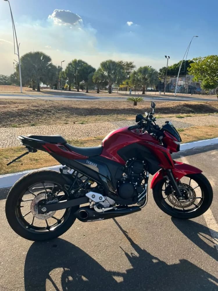 YAMAHA FZ25 250CC 