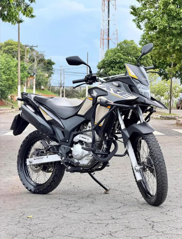 XRE 300