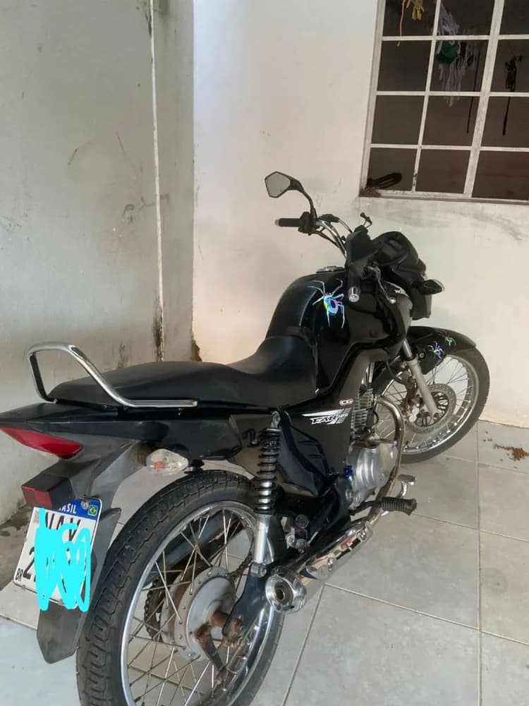 Vende_se Fan 125  8 mil