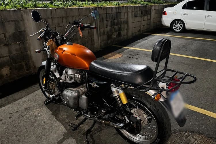 Interceptor 650 customizada