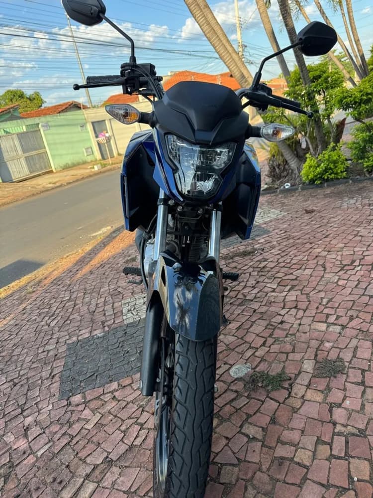 Moto nova  19.000