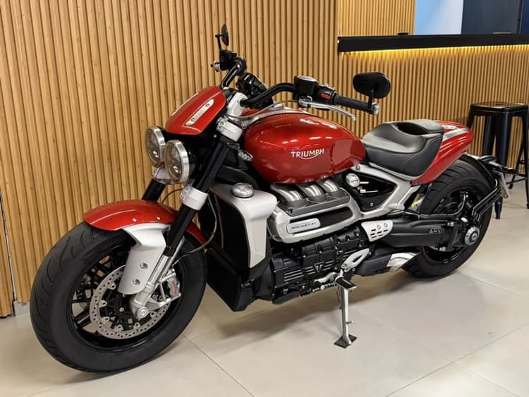 Triumph Rocket III R 2022