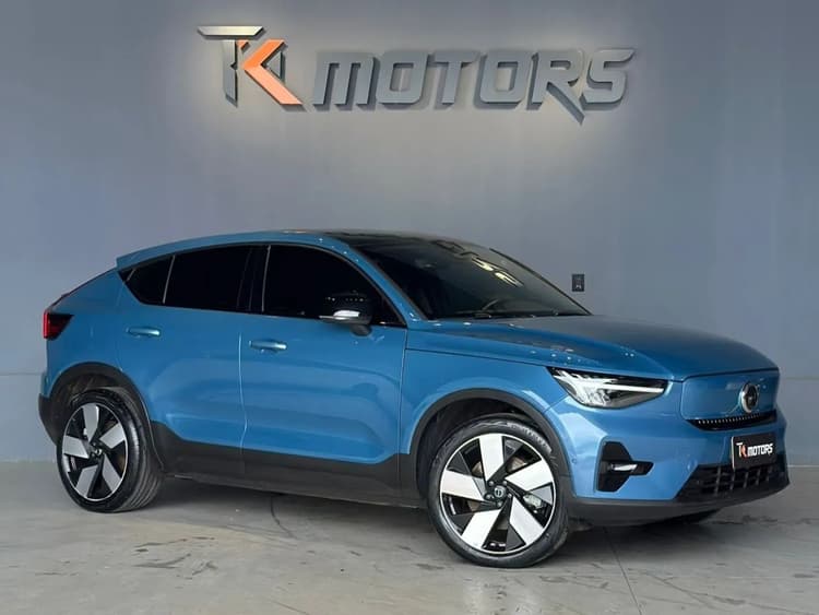 Volvo C40 Recharge Pure Eletric (elétrico) 2023
