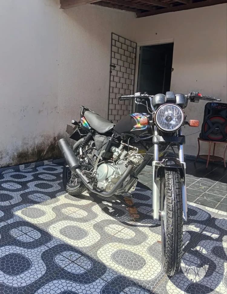 Vendo moto 