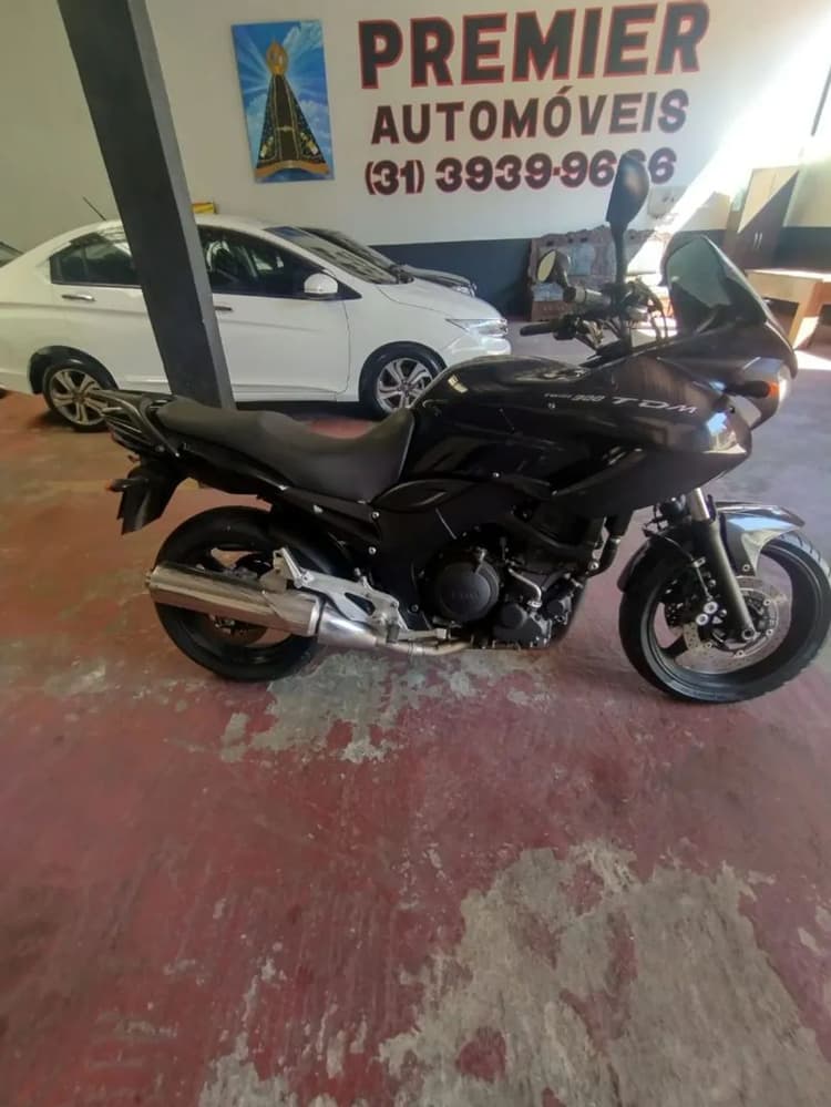 Moto muito conservada 