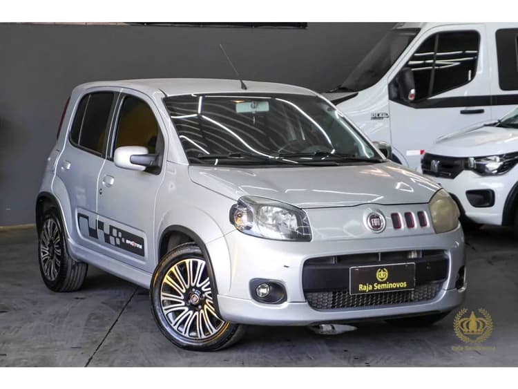 Fiat Uno Sporting 1.4 EVO Fire Flex 8V 4P 2012