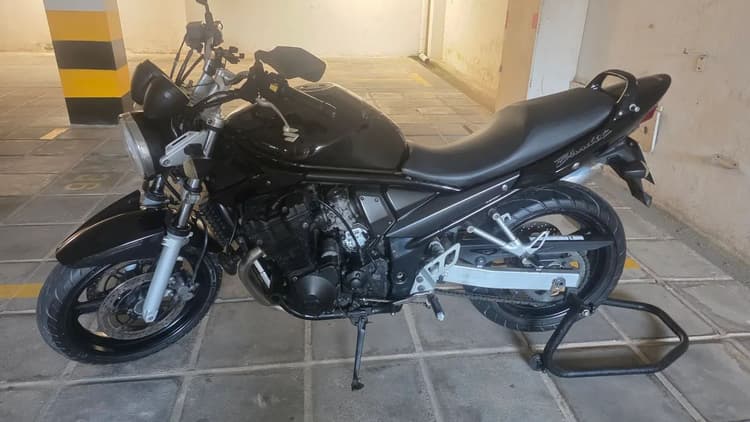 Bandit 2007/2007 - 650 carburada 