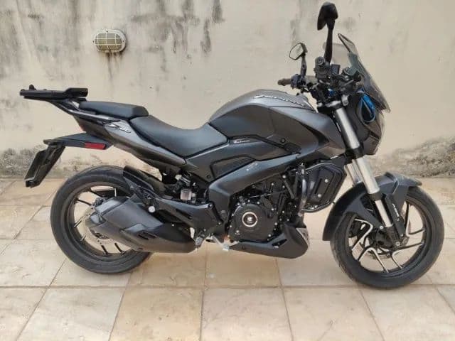 BAJAJ DOMINAR 400 