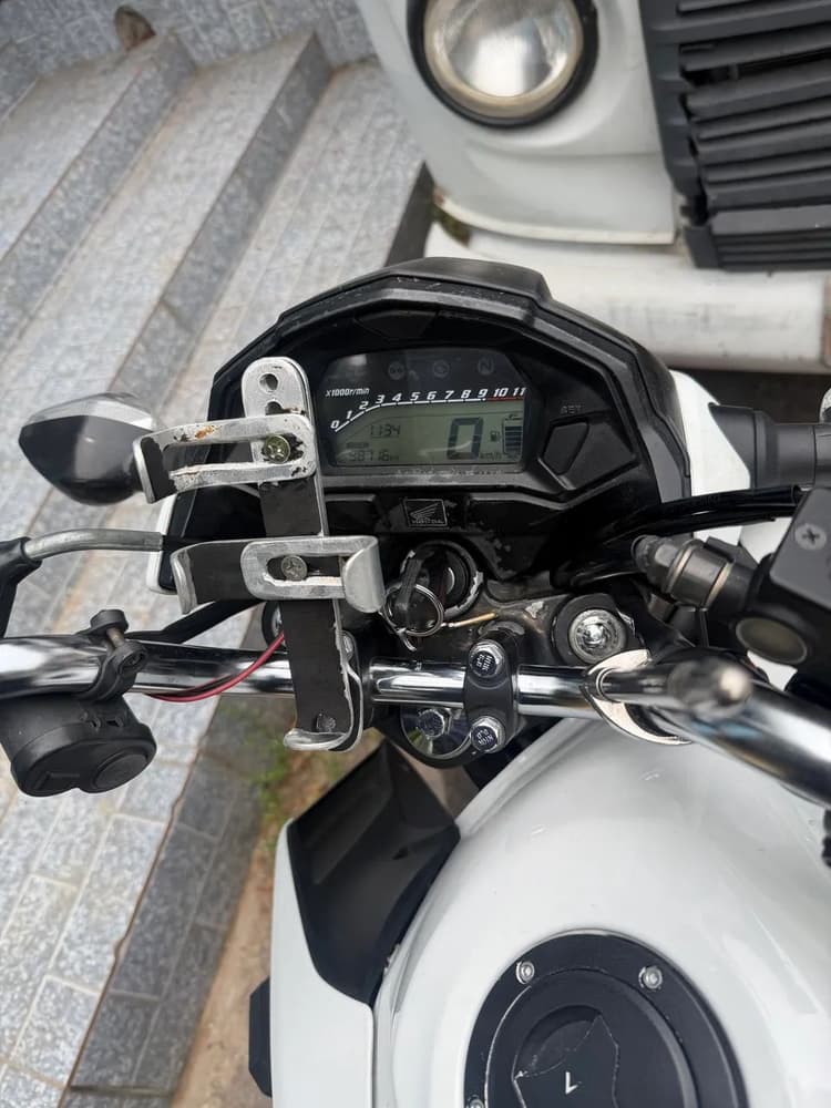Vendo titan cargo 160
