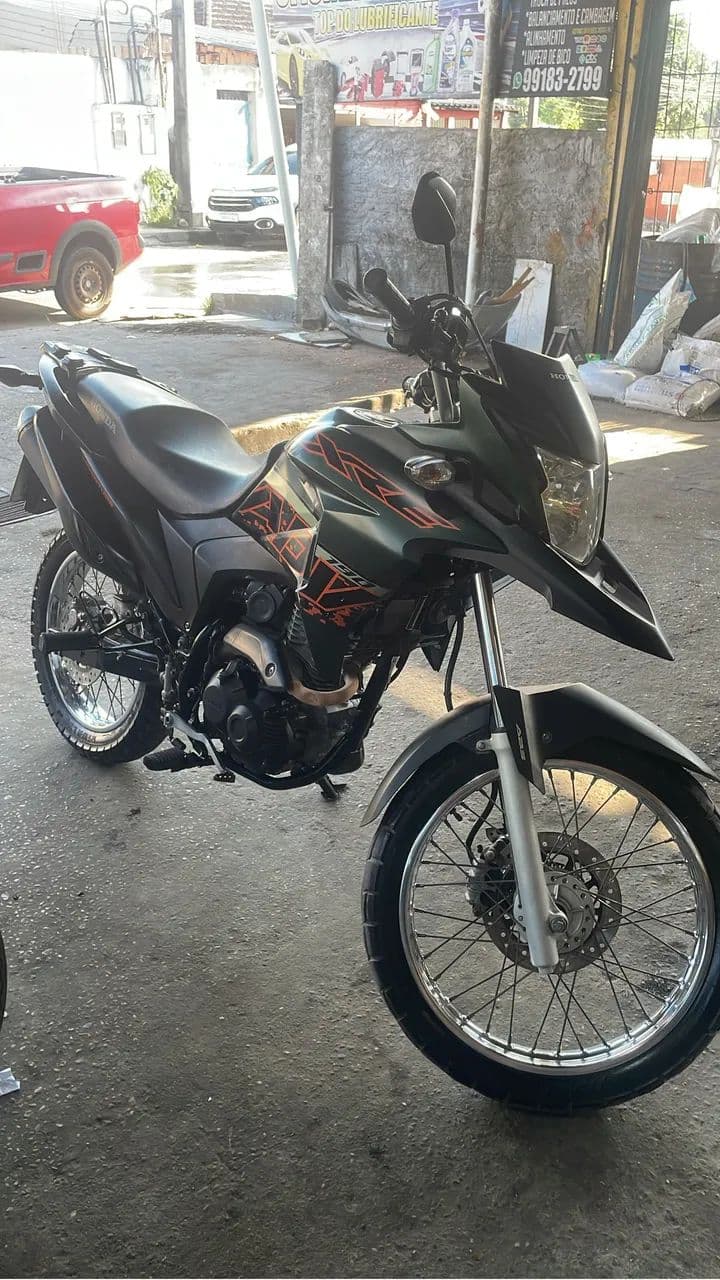 XRE 190 ADV troco em carro ou moto menor + volta