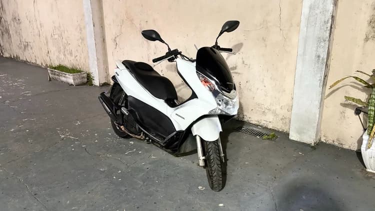 Pcx 2015 com mais de 15000 mil de multa e doc