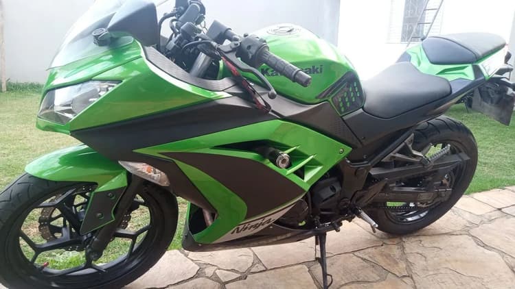 Ninja 300