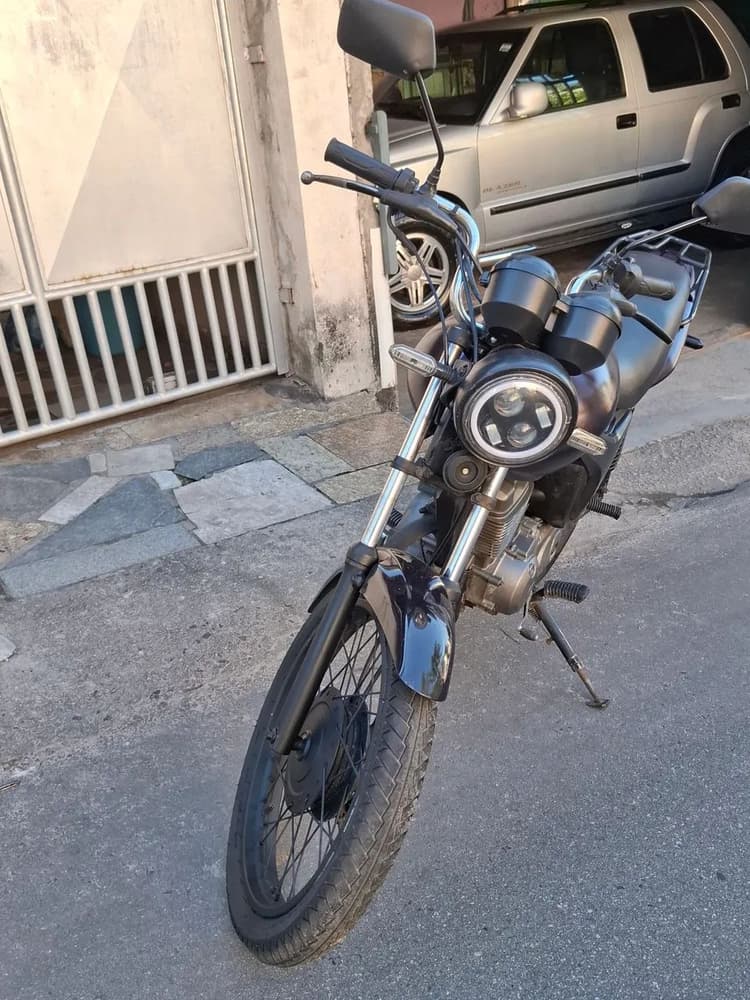 Fan 125 em perfeito estado 