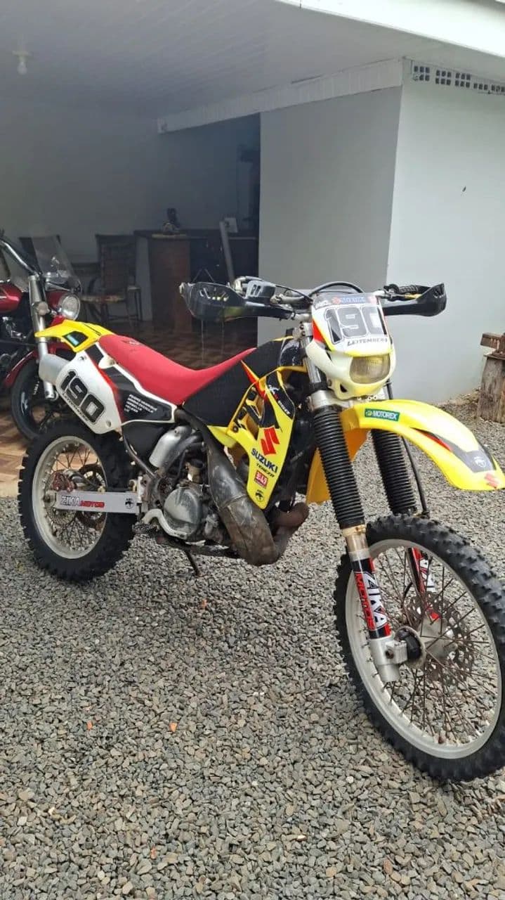 RMX 2T 