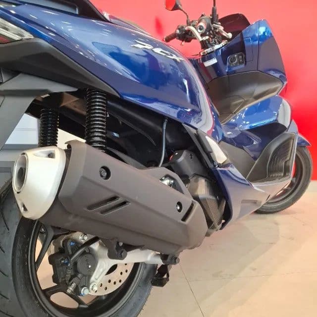 PCX 160 ABS 26/2027 EMPLACADA