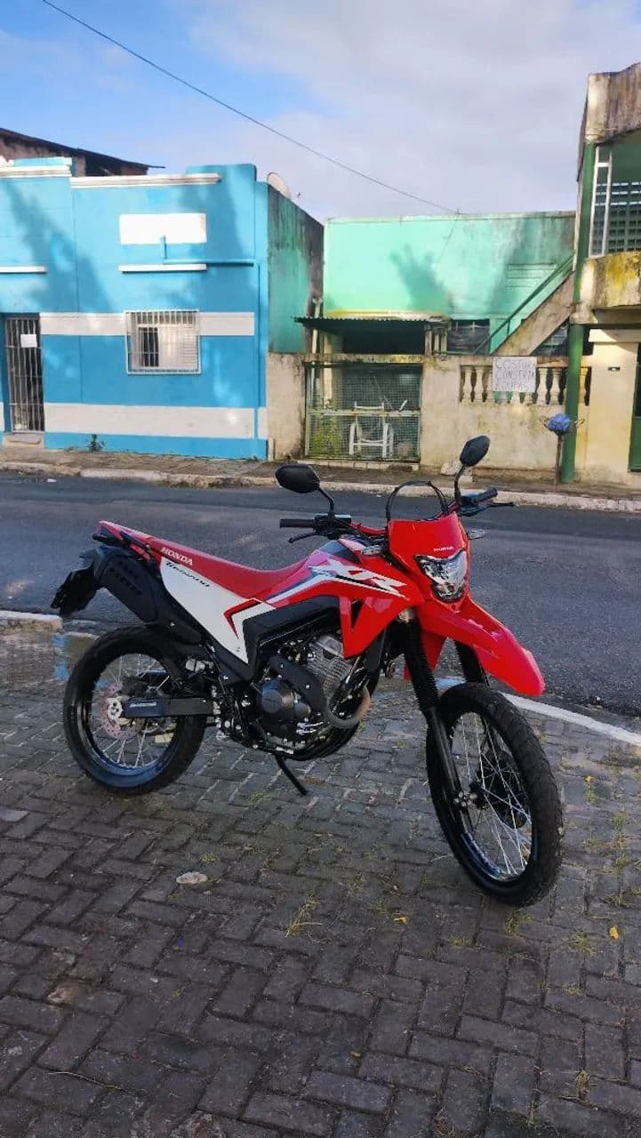Honda tornado 300cc 2026