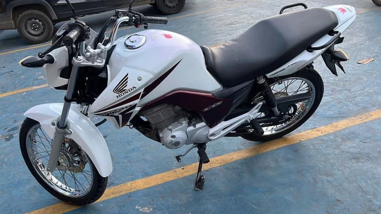 ? MOTO À VENDA 