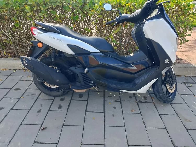 NMAX Yhamara automática 160c